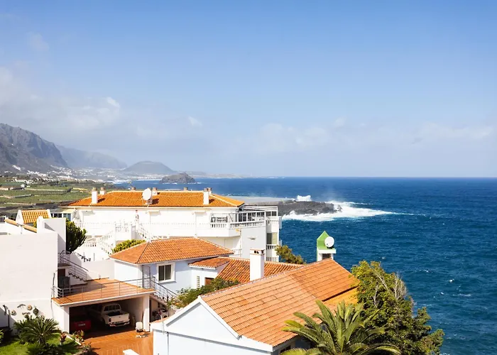 Tenohomes Oceanview With Balcony 아파트